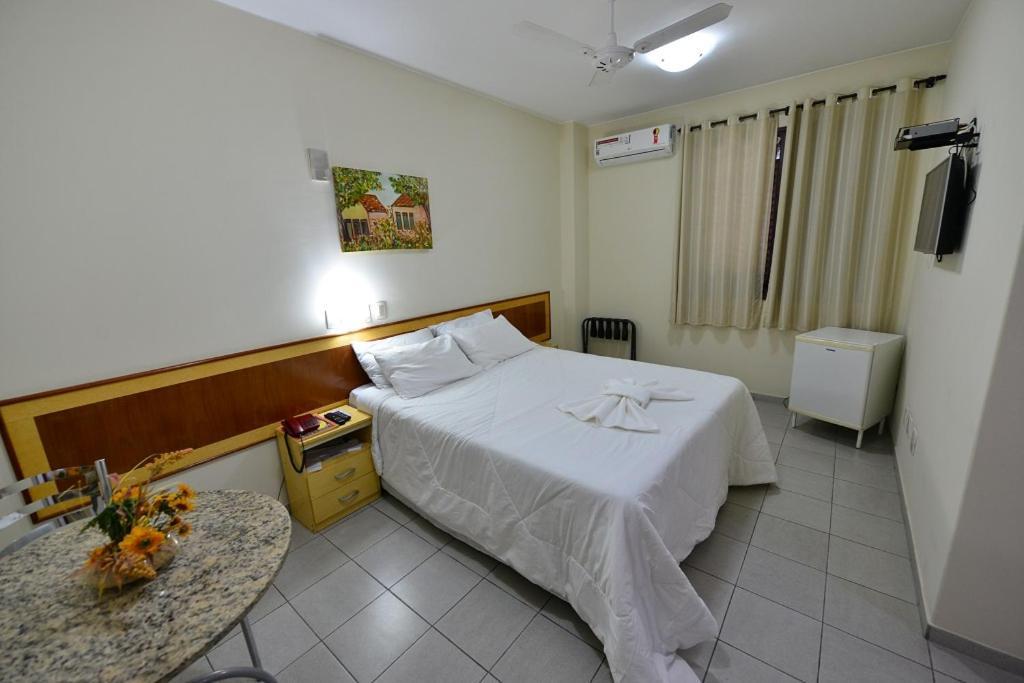 Vind'S Plaza Hotel Caratinga Extérieur photo